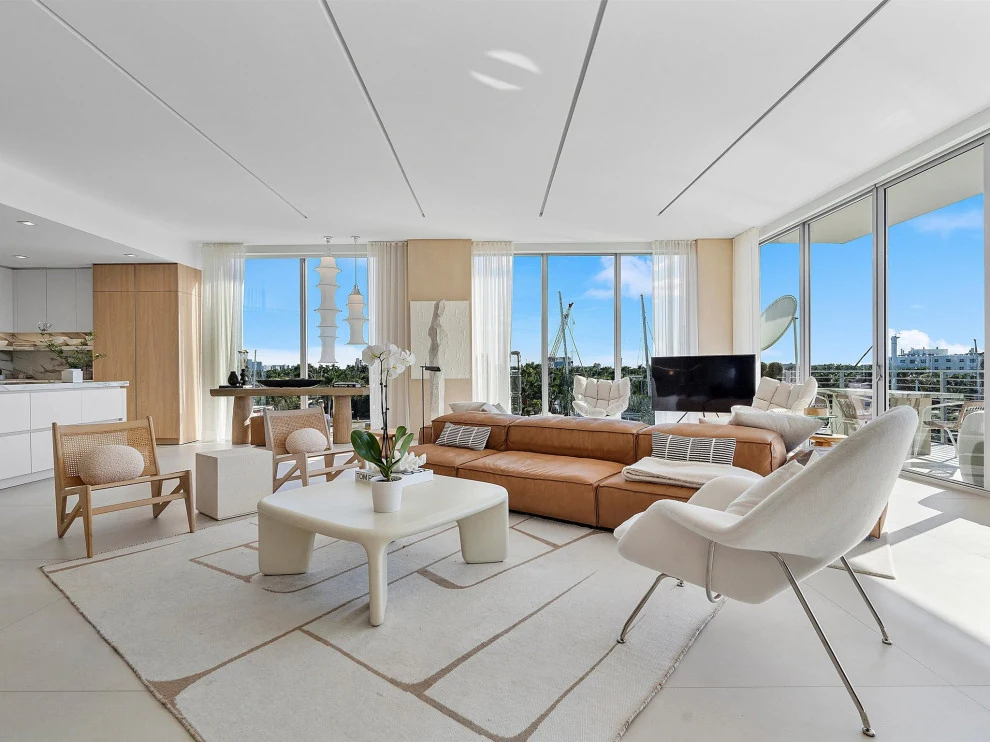 Isle of Venice residence — interior by Luxe Design Studios